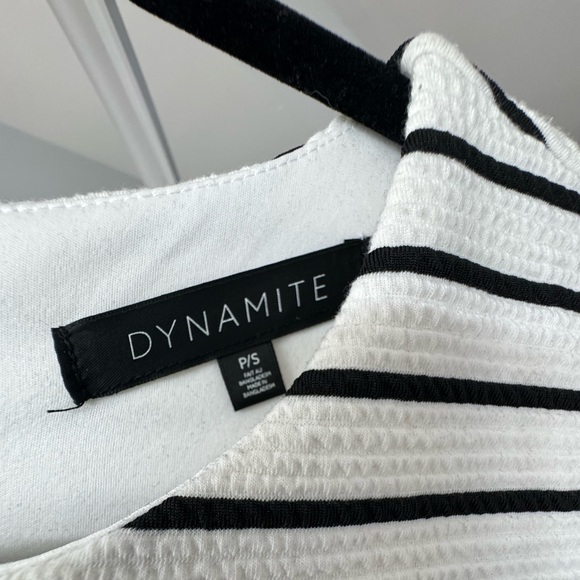 White and Black Dynamite Dress Size S - Picture 2 of 7